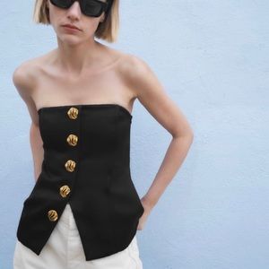 ZARA GOLD BUTTON STRAPLESS SUIT CORSET. Size medium!!!!!